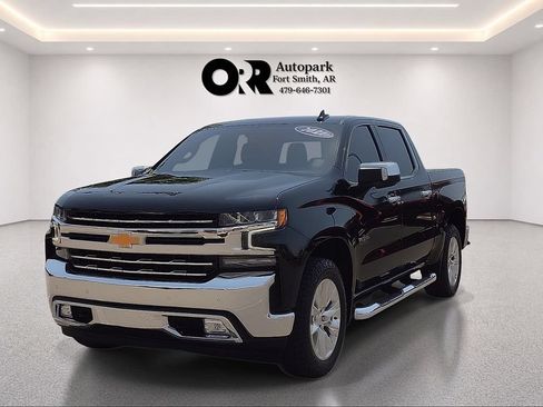 Used 2021 Chevrolet Silverado 1500 LTZ RWD image 2