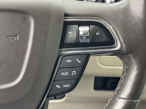 Used 2021 Lincoln Navigator L Reserve w/ Luxury Package image 42