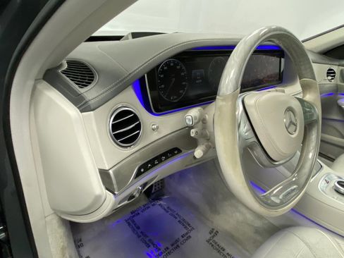 Used 2016 Mercedes-Benz S 550 4MATIC Sedan image 35