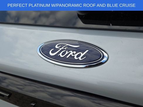 Used 2026 Ford Explorer Platinum AWD/4WD image 32