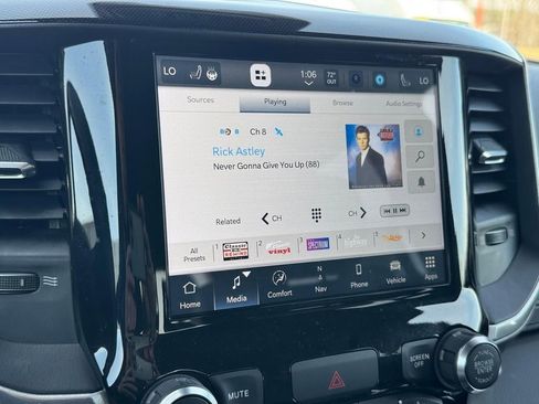 Used 2022 RAM 1500 Laramie image 24