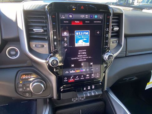 New 2026 RAM 1500 Big Horn AWD/4WD image 6