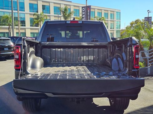 New 2026 RAM 1500 Express image 7