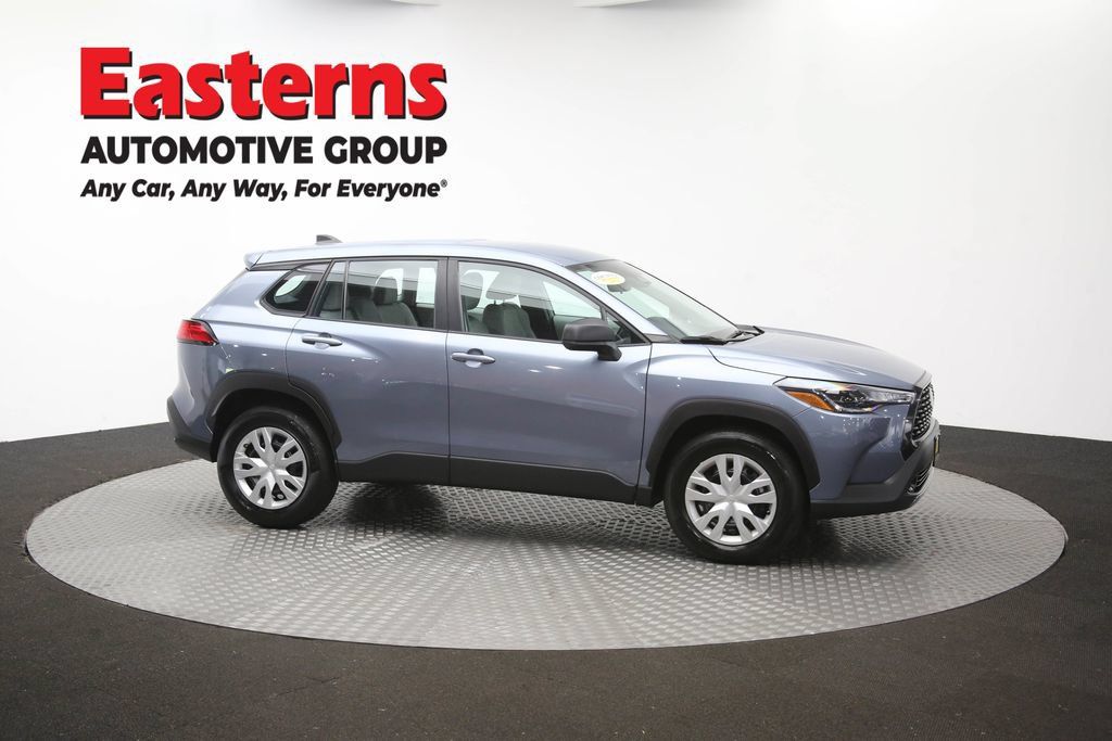 Used 2025 Toyota Corolla Cross L FWD image 45