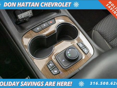 Used 2023 GMC Acadia SLE w/ Driver Convenience Package image 13