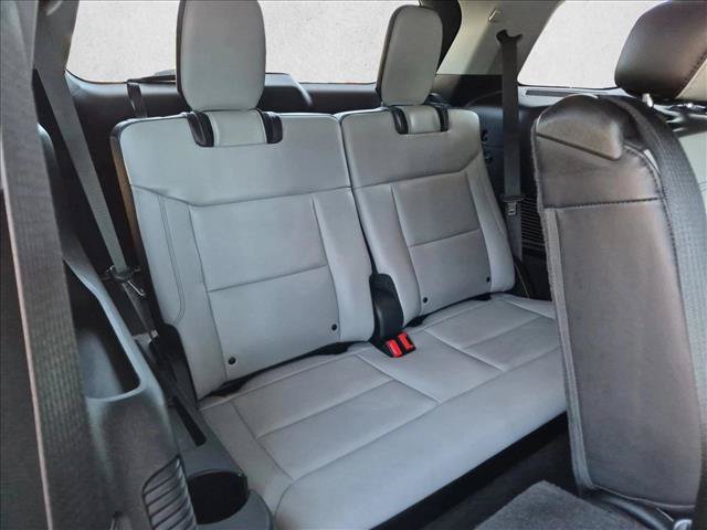 Used 2021 Ford Explorer XLT w/ Equipment Group 202A RWD image 21
