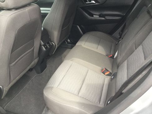 Used 2026 Chevrolet Equinox LT FWD image 11