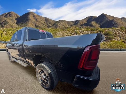 Used 2026 RAM 2500 Laramie AWD/4WD image 3