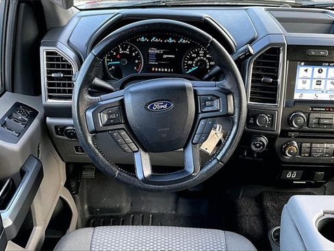 Used 2016 Ford F150 XLT w/ Equipment Group 302A Luxury image 5