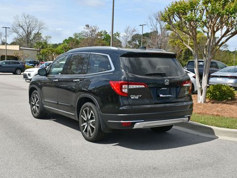 Used 2022 Honda Pilot Elite image 3