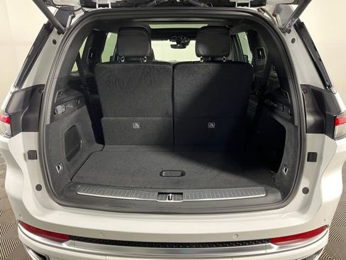 Used 2023 Jeep Grand Cherokee L Summit image 44