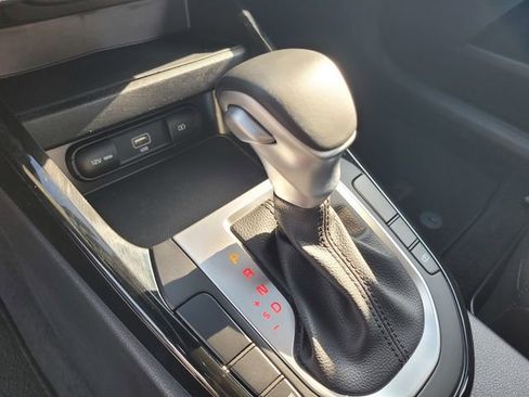 Used 2024 Kia Forte GT-Line image 18