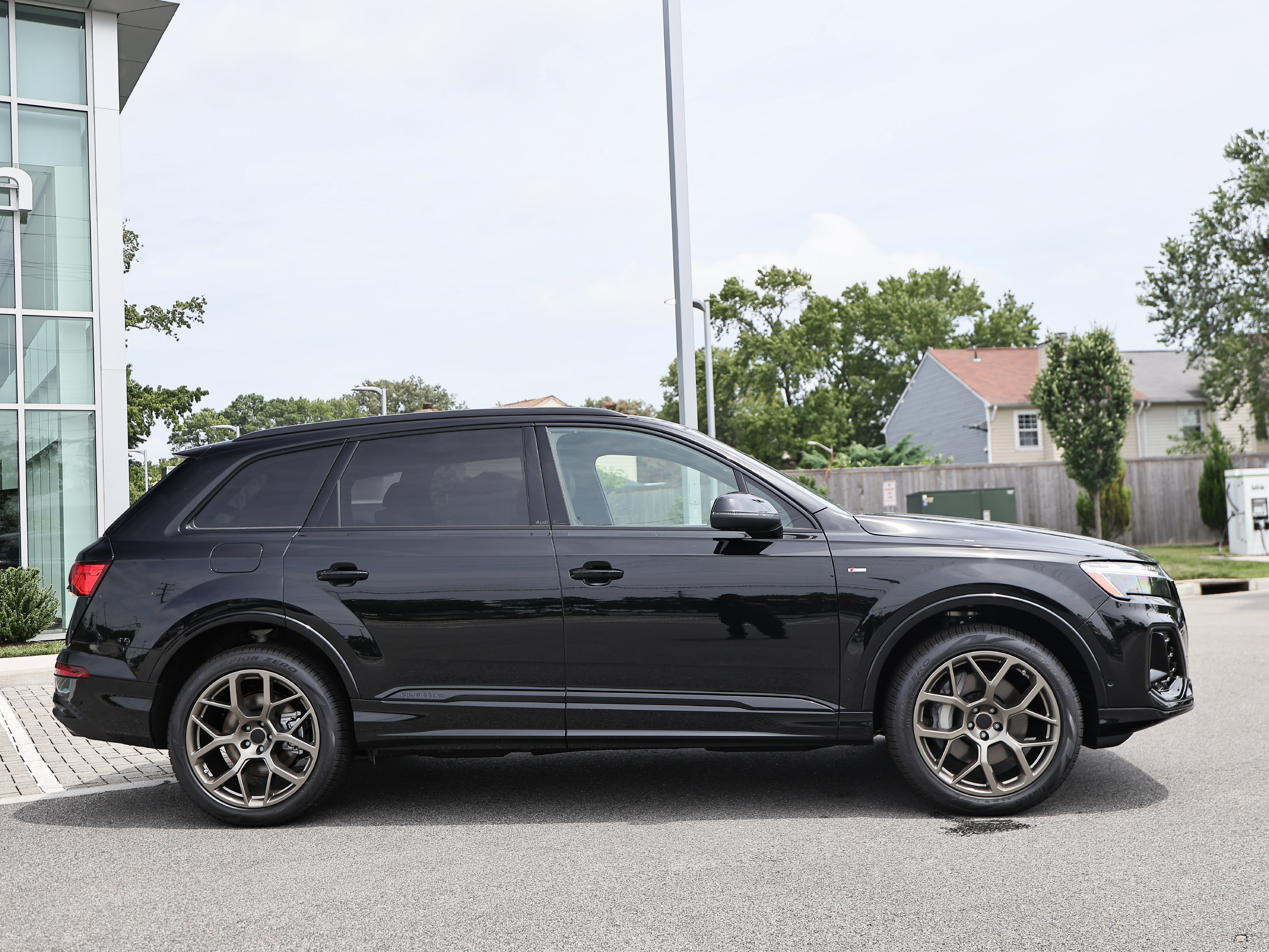 New 2026 Audi Q7 3.0T Prestige AWD/4WD image 4