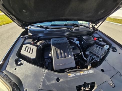 Used 2017 GMC Terrain SLT image 36