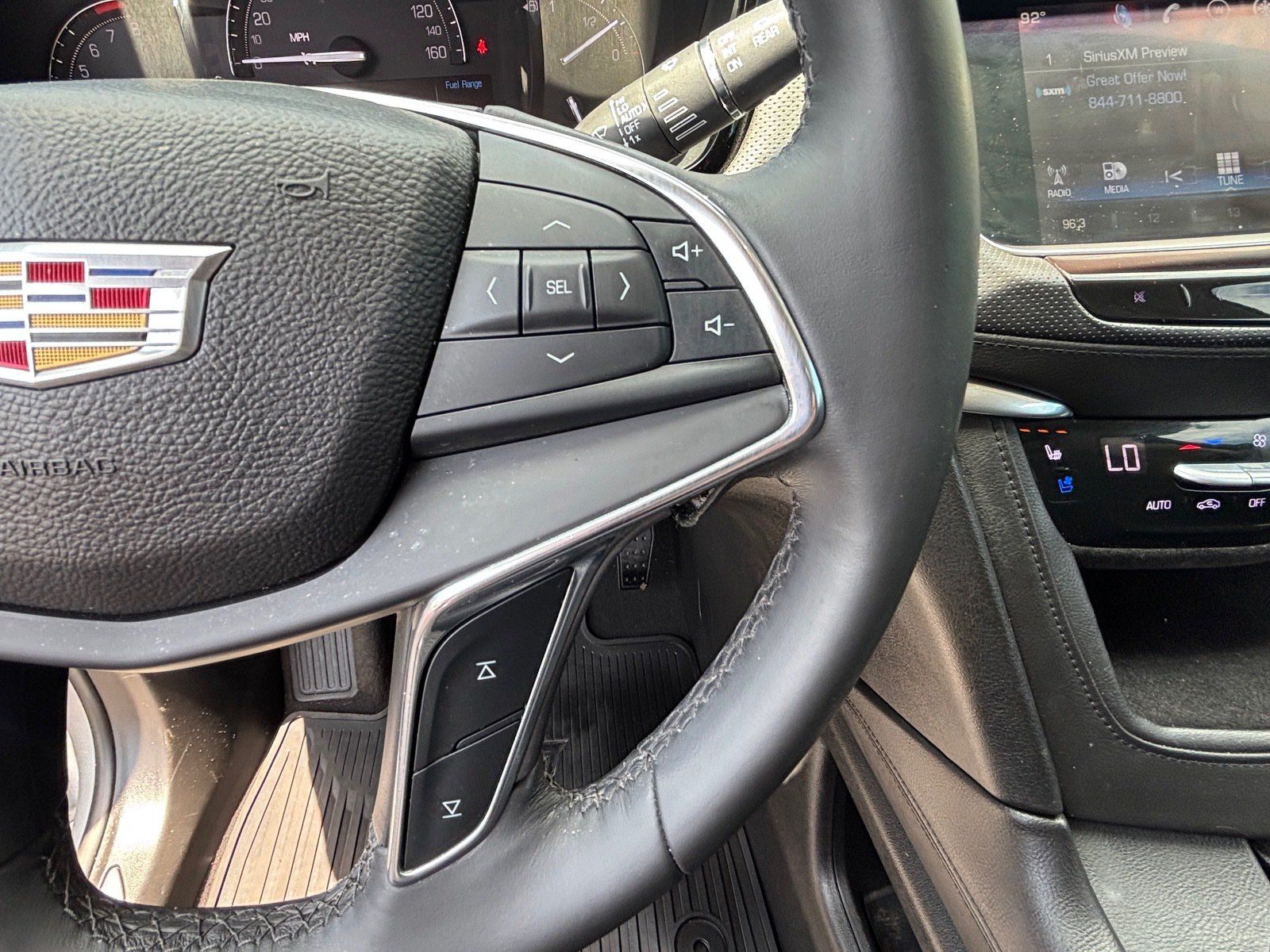 Used 2017 Cadillac XT5 Premium Luxury FWD image 23