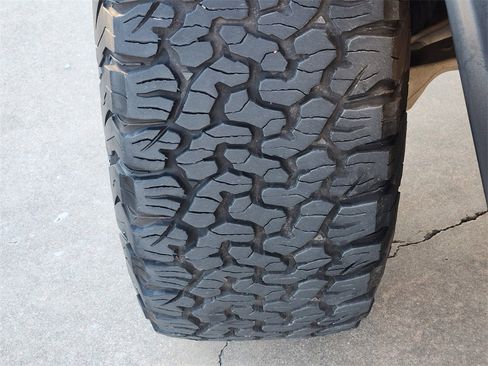 Used 2023 Ford F150 Raptor image 12