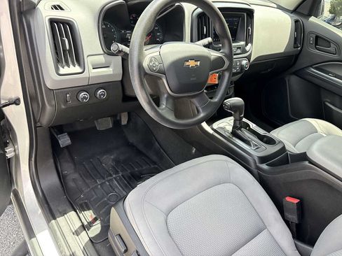 Used 2020 Chevrolet Colorado W/T w/ Custom Special Edition AWD/4WD image 10