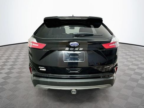 Certified 2024 Ford Edge SEL w/ Convenience Package AWD/4WD image 11