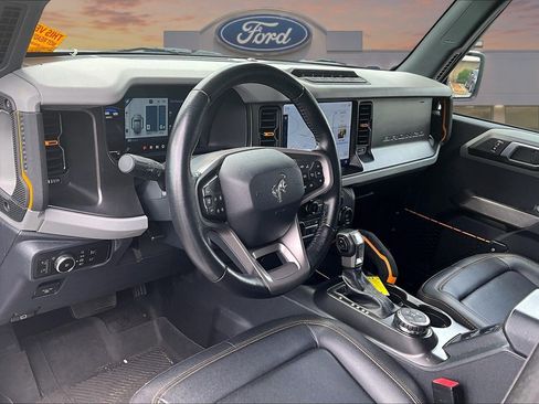 Used 2023 Ford Bronco Badlands AWD/4WD image 14