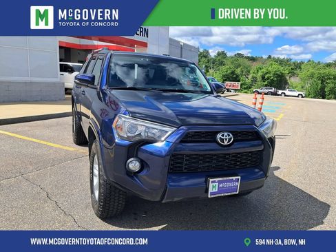 Used 2019 Toyota 4Runner SR5 Premium AWD/4WD image 2