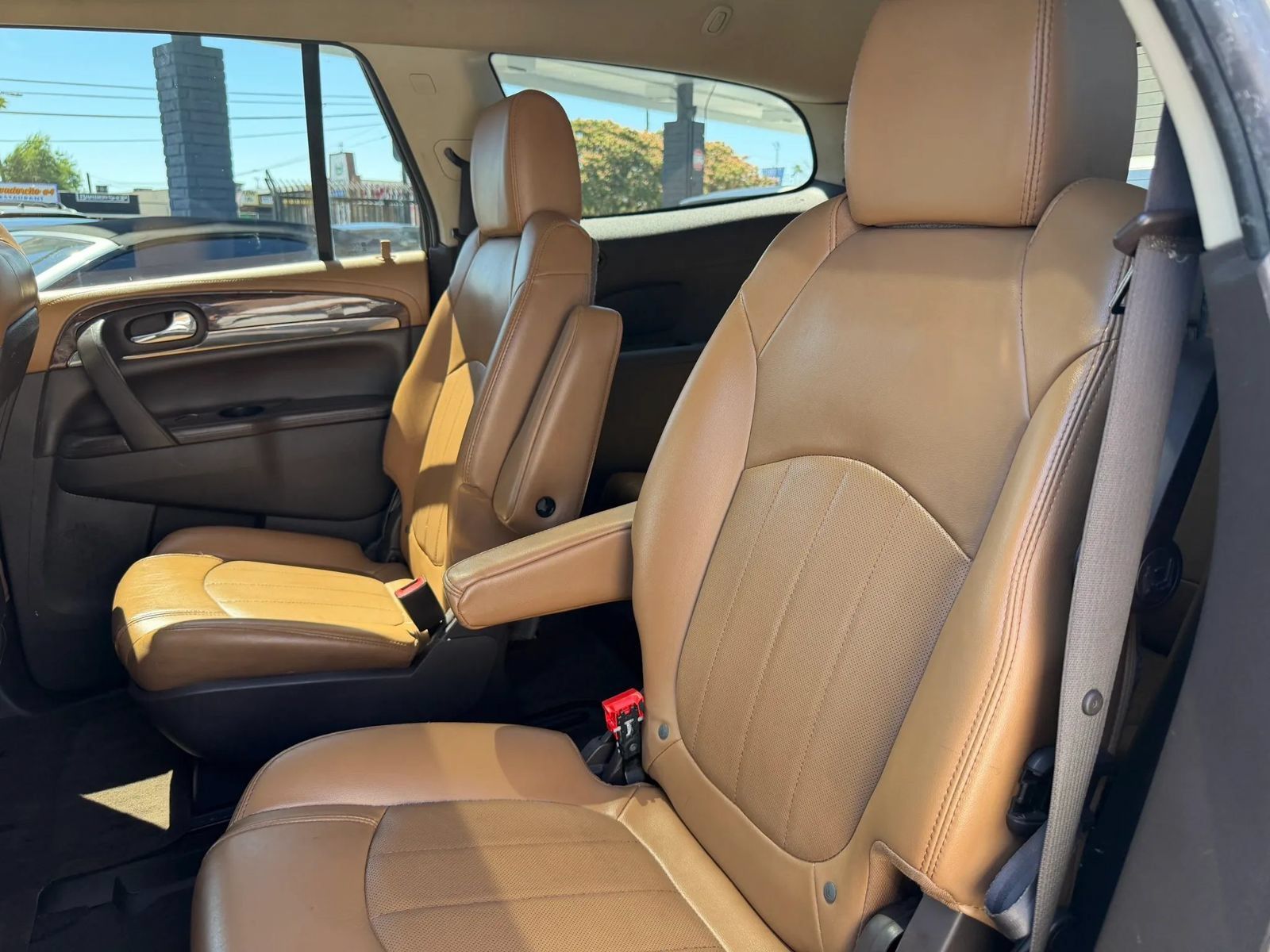 Used 2016 Buick Enclave Leather w/ Trailering Package FWD image 35