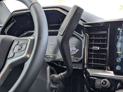 Used 2024 Chevrolet Silverado 2500 LTZ w/ LTZ Plus Package image 20