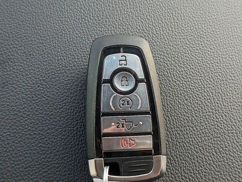 New 2024 Ford F250 Lariat w/ Lariat Ultimate Package image 30