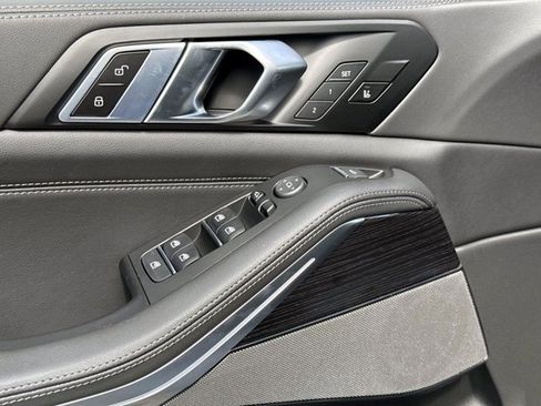 New 2026 BMW X5 sDrive40i w/ M Sport Package image 19