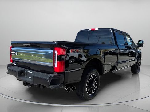 Certified 2023 Ford F350 Platinum image 28