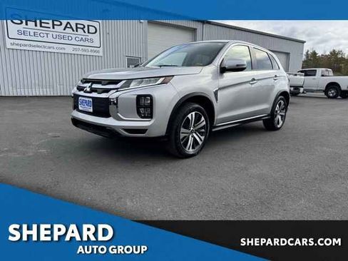 Used 2024 Mitsubishi Outlander Sport SE image 1