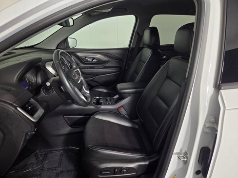 Used 2022 GMC Terrain SLT w/ Elevation Edition FWD image 8
