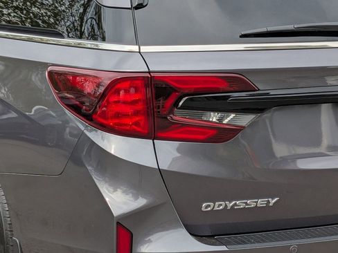 New 2026 Honda Odyssey Elite image 13