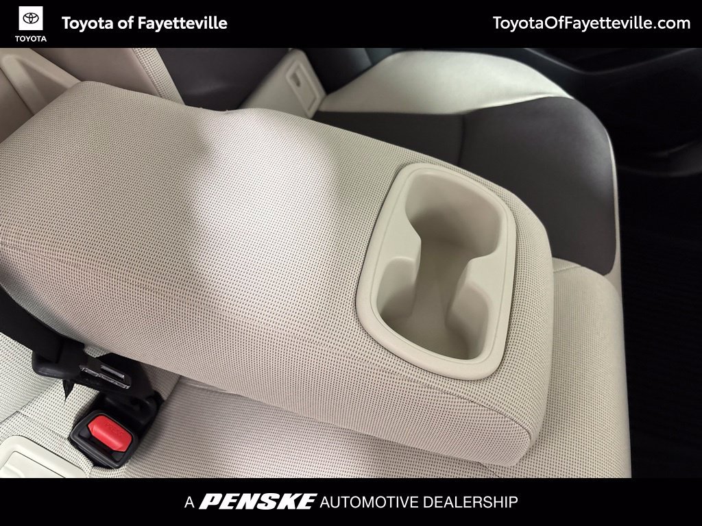 Used 2027 Toyota Corolla LE w/ LE Premium Package FWD image 16