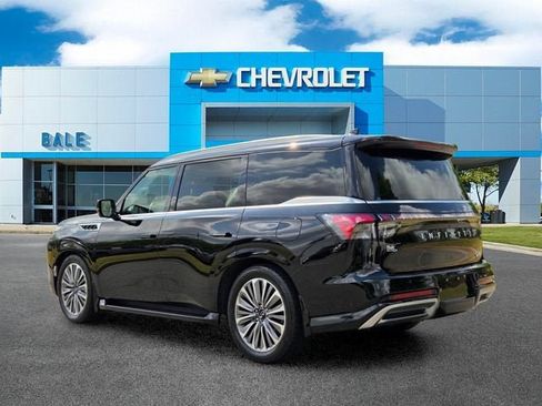Used 2025 INFINITI QX80 Luxe w/ Cargo Package RWD image 5