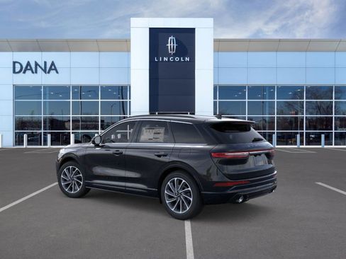 New 2026 Lincoln Corsair Grand Touring image 4