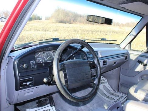 Used 1996 Ford Bronco XLT image 15