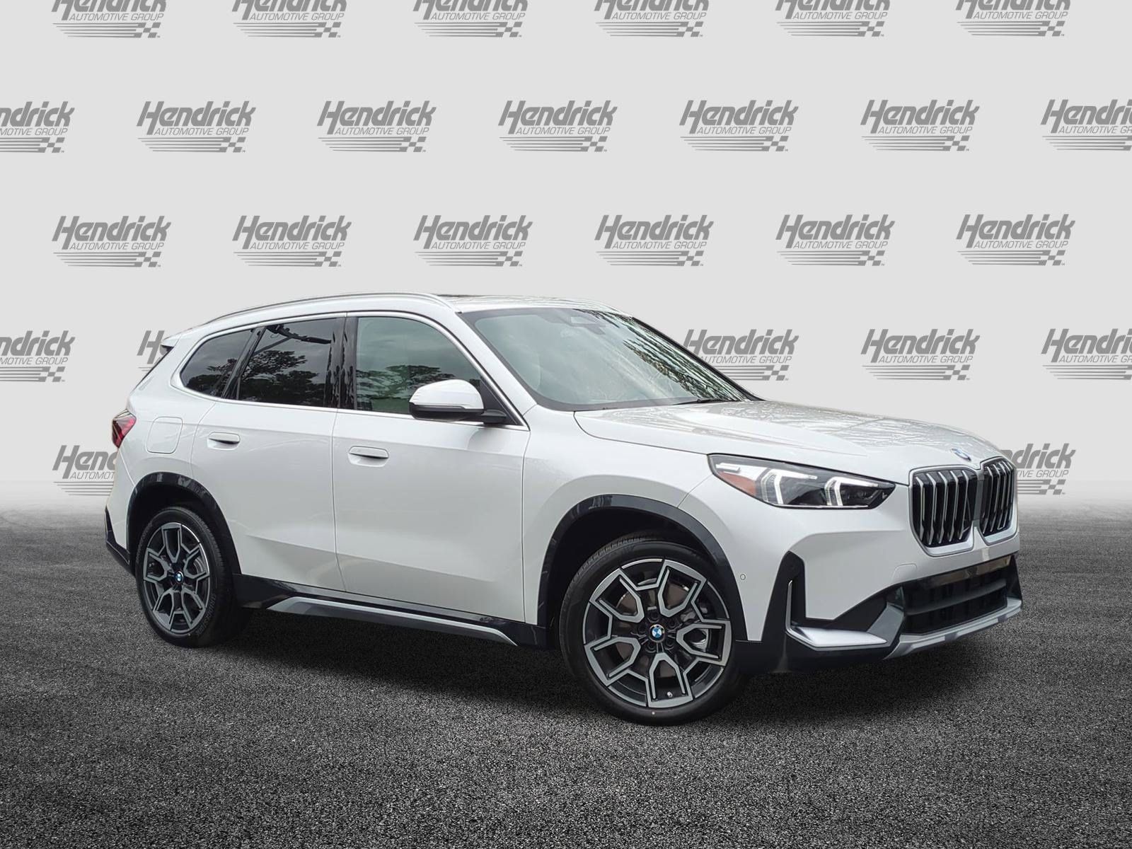 Used 2026 BMW X1 xDrive28i w/ Convenience Package AWD/4WD image 2