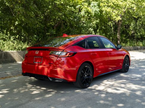 Used 2026 Honda Civic Sport image 9