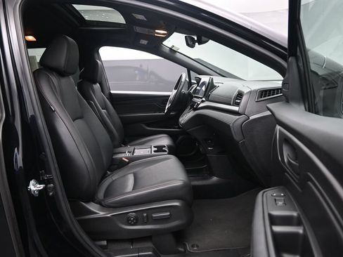 Used 2025 Honda Odyssey Sport-L image 31