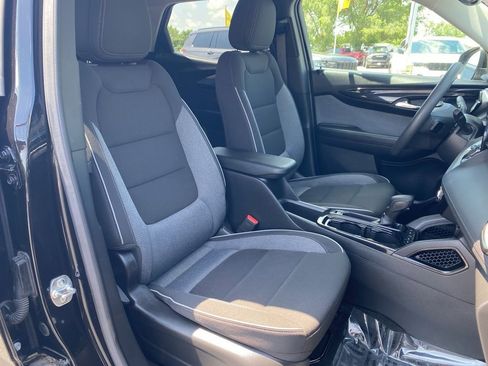 Used 2024 Chevrolet TrailBlazer LT w/ Driver Confidence Package image 23