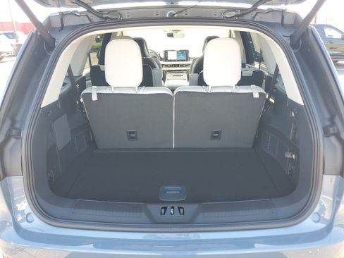 New 2026 Lincoln Aviator Reserve AWD/4WD image 28