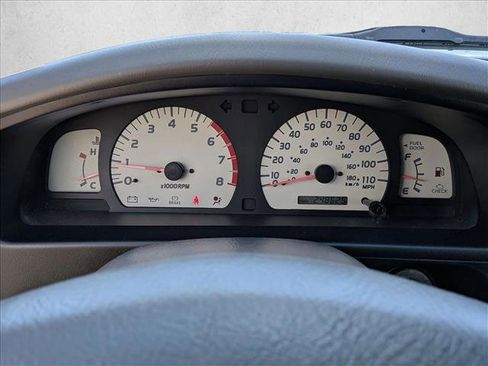 Used 2004 Toyota Tacoma PreRunner image 11