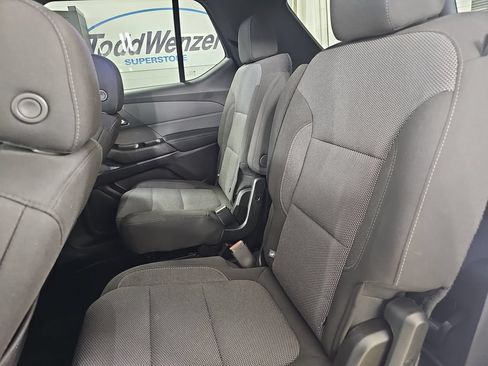 Used 2023 Chevrolet Traverse LT w/ LPO, Floor Liner Package AWD/4WD image 19