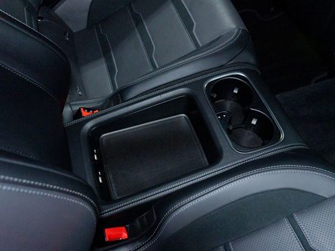 Used 2020 Mercedes-Benz AMG GT 63 image 37