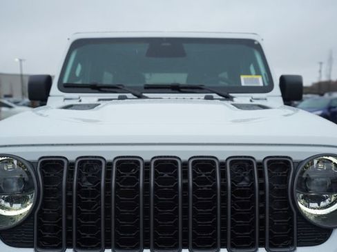 New 2026 Jeep Wrangler Rubicon image 40