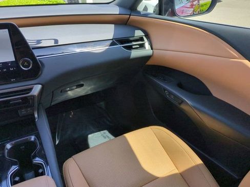 Used 2025 Lexus RX 350 FWD w/ Technology Package image 15