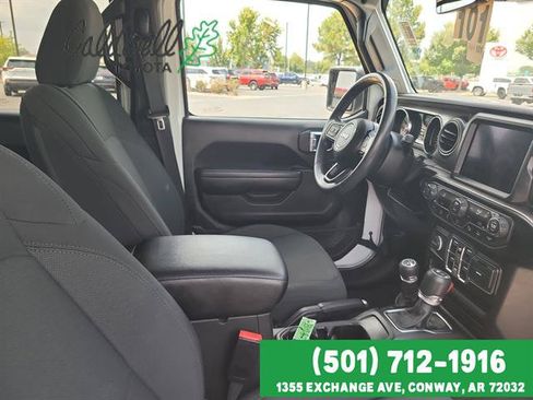 Used 2022 Jeep Wrangler Unlimited Sport AWD/4WD image 26