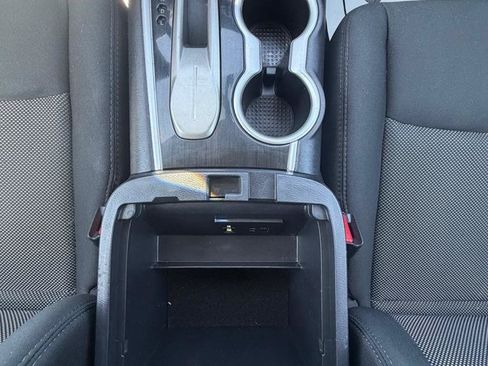 Used 2019 Nissan Pathfinder S FWD image 25