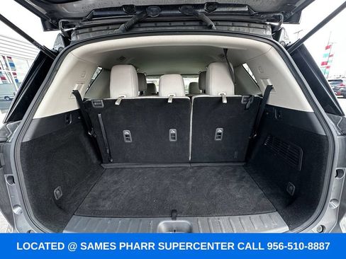 Used 2024 Nissan Pathfinder SV FWD image 21