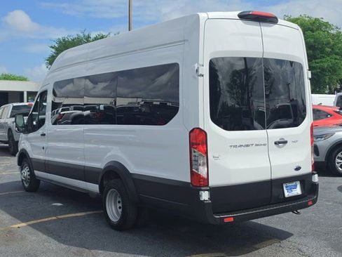 Used 2025 Ford Transit 350 XLT image 4